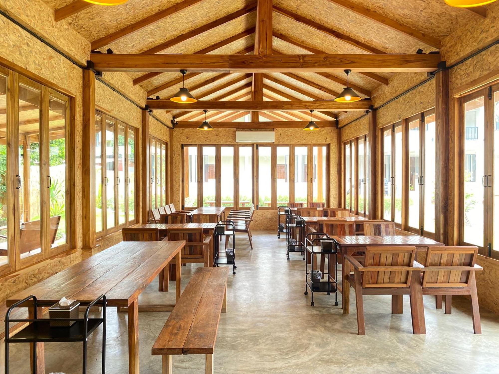 น่าน ม่วนใจ Nan Muanjai Hotel Pua Esterno foto